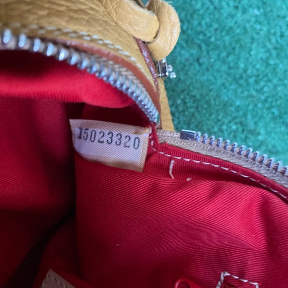 Dooney & bourke purse - Picture 10 of 10